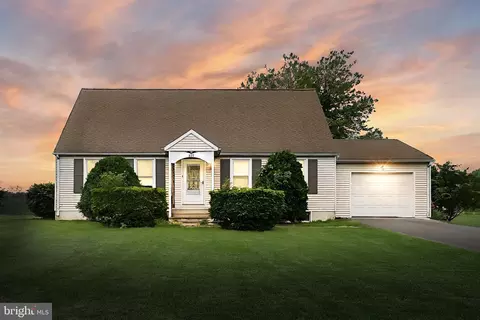 825 Flohrs Church Rd, Biglerville, PA 17307