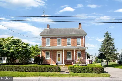 723 Edgegrove Rd, Hanover, PA 17331