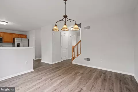 Entry Way - 149 Maple Dr, Hanover, PA 17331 photo 2 of 6