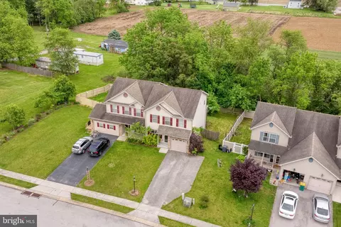 View/Area - 149 Maple Dr, Hanover, PA 17331 photo 7 of 7