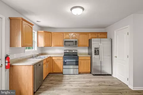 Kitchen - 149 Maple Dr, Hanover, PA 17331 photo 1 of 2