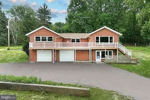 120 A Beaver Creek Rd, Hanover, PA 17331