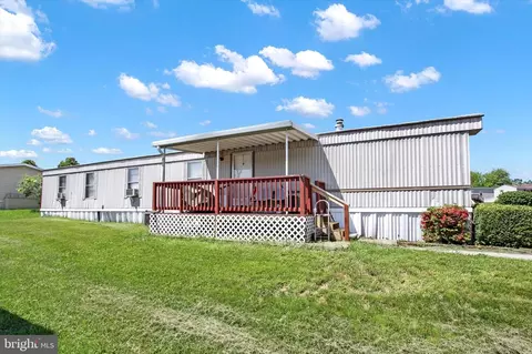 216 Berwick Rd, Abbottstown, PA 17301