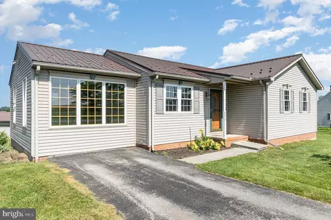 214 Christ Church Rd, Littlestown, PA 17340