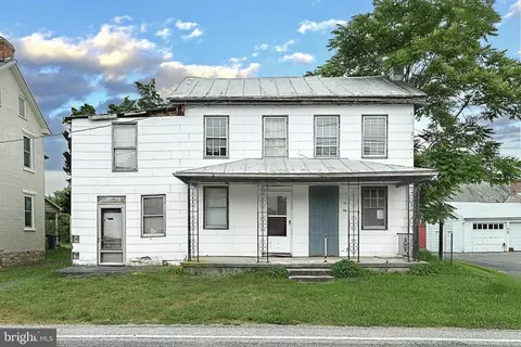 780 White Hall Rd, Littlestown, PA 17340