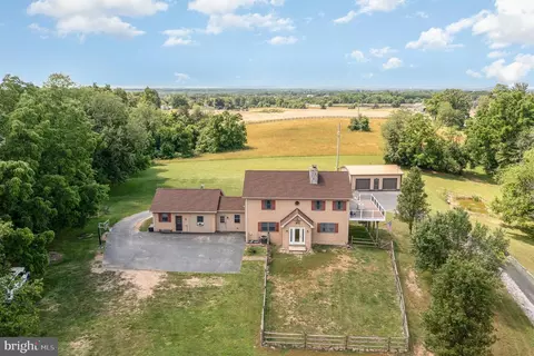 470 Red Hill Rd, Hanover, PA 17331