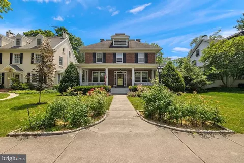 42 W Broadway, Gettysburg, PA 17325