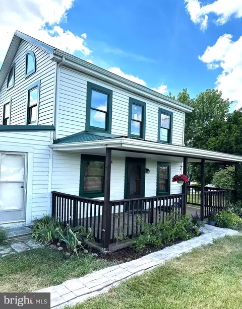 985 Herrs Ridge Rd, Gettysburg, PA 17325