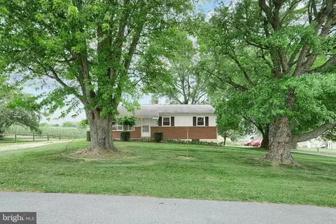 103 Kime Ave, Bendersville, PA 17306