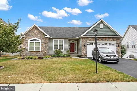 480 Friendship Ln, Gettysburg, PA 17325