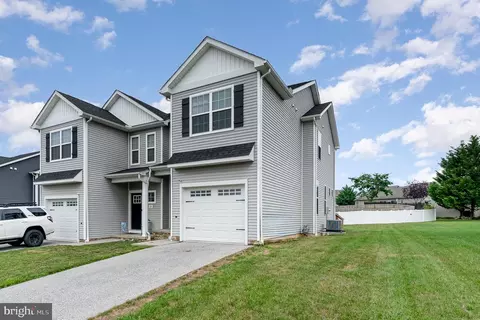 Exterior - 30 Star Dr, Hanover, PA 17331 photo 2 of 5