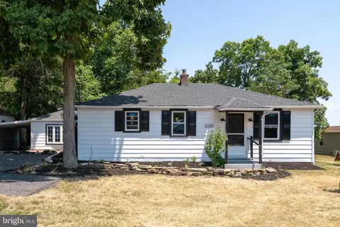 1759 Mummasburg Rd, Gettysburg, PA 17325