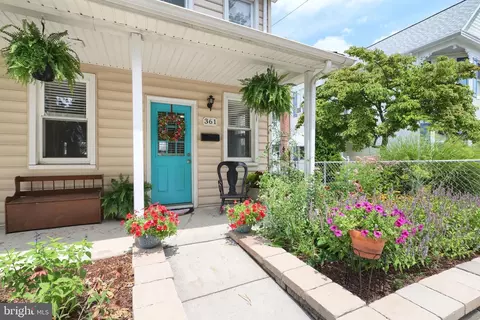 361 Third St, Hanover, PA 17331 photo 3