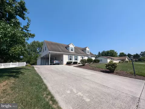 111 Rodes Ave, Gettysburg, PA 17325