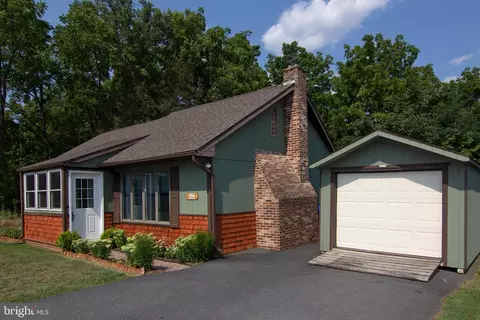386 Ridge Rd, Gettysburg, PA 17325