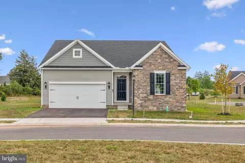 93 Ravenrock Dr #C41, Gettysburg, PA 17325