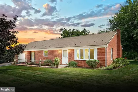 1365 Pine Run Rd, Abbottstown, PA 17301