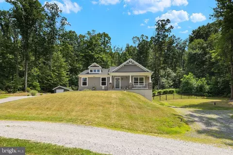 1487 G Brysonia Wenksville Rd, Biglerville, PA 17307