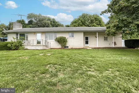 1700 Orrtanna Rd, Orrtanna, PA 17353