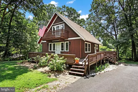 19 Pine Hill Trl, Fairfield, PA 17320
