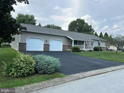 221 Providence, Mcsherrystown, PA 17344