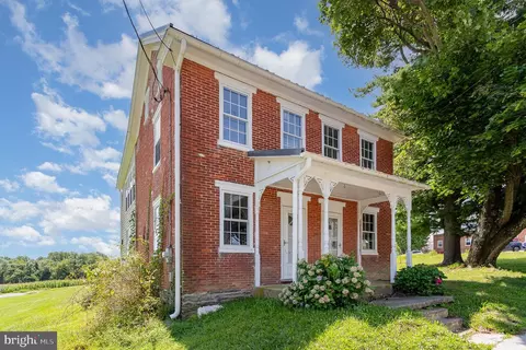 120 Church St, Aspers, PA 17304