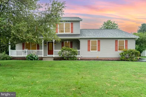 675 Basehoar School Rd, Littlestown, PA 17340
