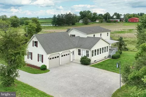 2145 Centennial Rd, Hanover, PA 17331 photo 3