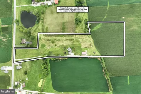 2145 Centennial Rd, Hanover, PA 17331 photo 8
