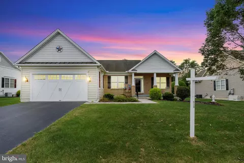 184 Puma Dr, Hanover, PA 17331