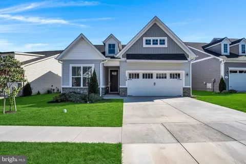 176 Rustic Wood Dr, Gettysburg, PA 17325