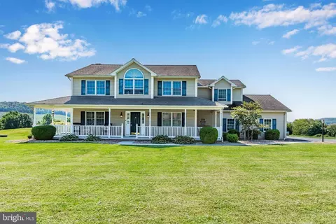 1720 Potato Rd, Biglerville, PA 17307