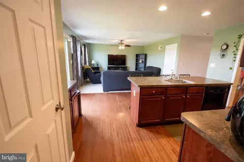 27 E Imperial Dr, Aspers, PA 17304 photo 10