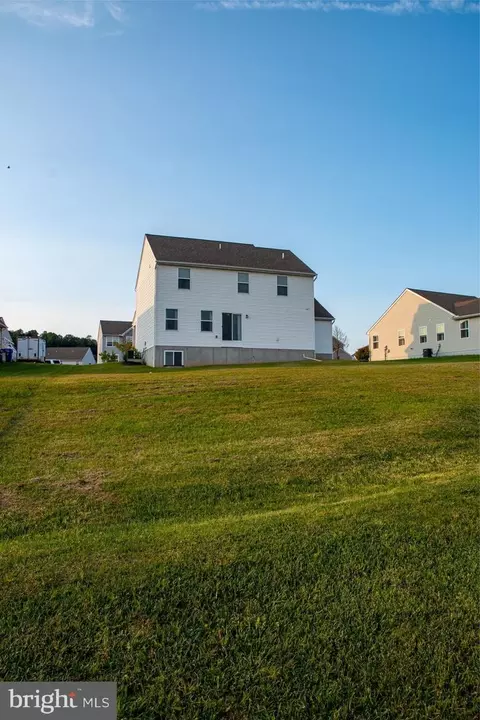 27 E Imperial Dr, Aspers, PA 17304 photo 5