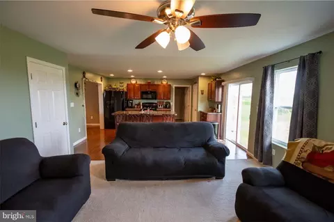 27 E Imperial Dr, Aspers, PA 17304 photo 17