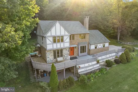 970 Mount Carmel Rd, Orrtanna, PA 17353