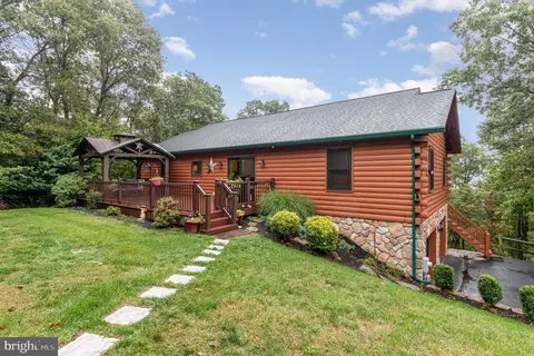 45 Loop Rd, Biglerville, PA 17307