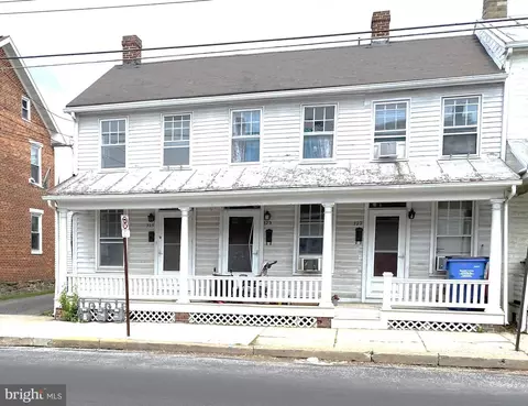 123 W King St, Littlestown, PA 17340