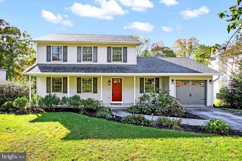 1071 Pickett Dr, Gettysburg, PA 17325
