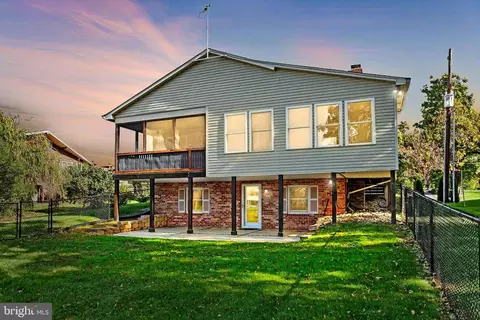 346 Heritage Dr, Gettysburg, PA 17325