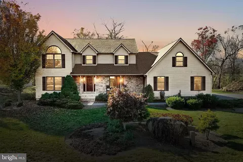41 Howard Dr, East Berlin, PA 17316
