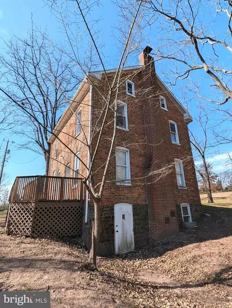 940 Goulden Rd, Gettysburg, PA 17325