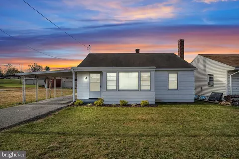 1468 Carlisle Pike, New Oxford, PA 17350