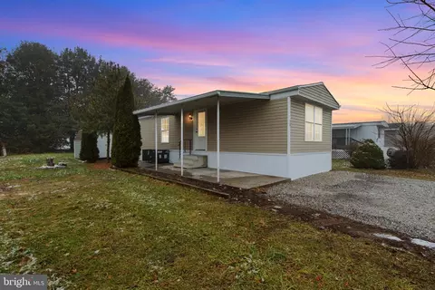 45 Browns Dam Rd #26, New Oxford, PA 17350