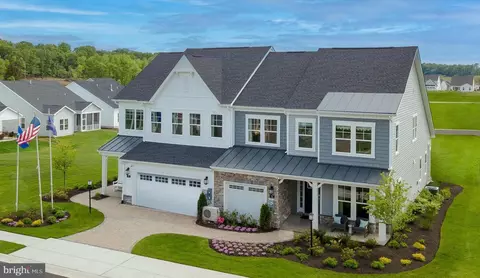 78 Grand Overlook Dr, Gettysburg, PA 17325