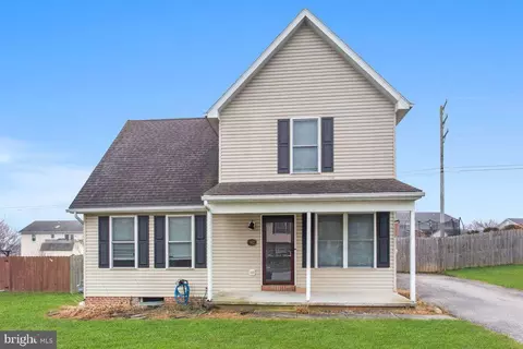 92 Commanche Trl, Hanover, PA 17331