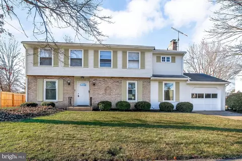 115 Artillery Dr, Gettysburg, PA 17325