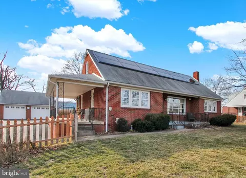 1260 Biglerville Rd, Gettysburg, PA 17325