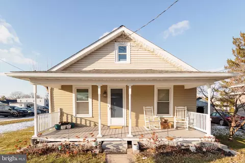 337 W King St, Abbottstown, PA 17301