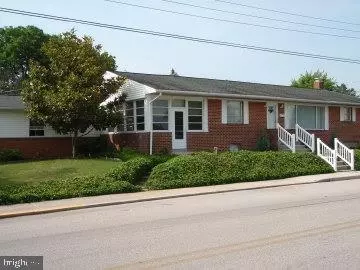 300 Fairview Ave, Mcsherrystown, PA 17344
